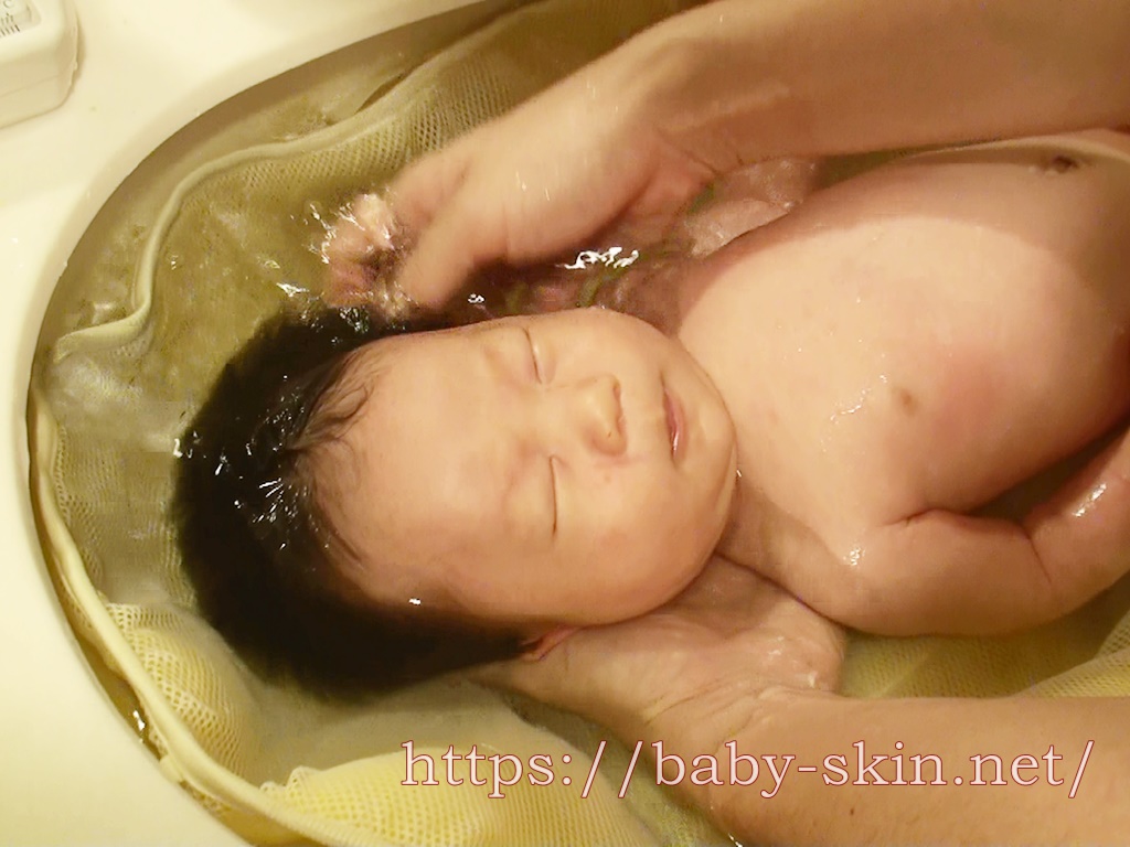 赤ちゃんの沐浴ってどうすればいいの？